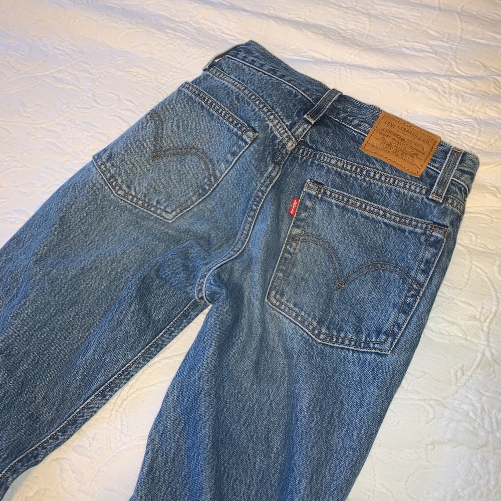 Levi’s wedgie fit jean